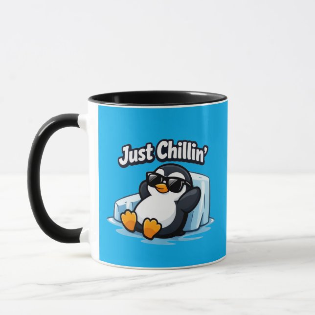 JUST CHILLING PINGUIN Throw Pillow Mugg (Vänster)
