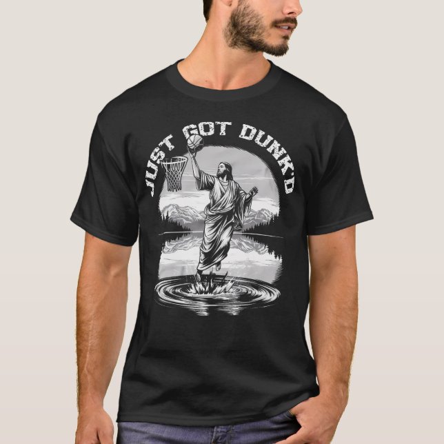 Just Got Dunked Rolig Dop Jesus Spelar Basket T Shirt (Framsida)