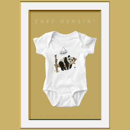 Just Hangin'Baby Bodykostym av Adiela Akoo T Shirt