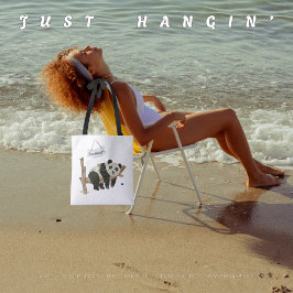 Just Hangin'Tote designad av Poet Adiela Akoo Tygkasse