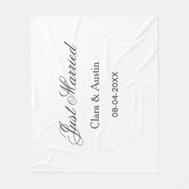 Just Married add couple name date year wedding sim Fleecefilt