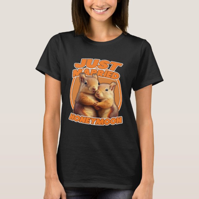 Just Married Cute Squirrel Honeymoon Couple T Shirt (Framsida)