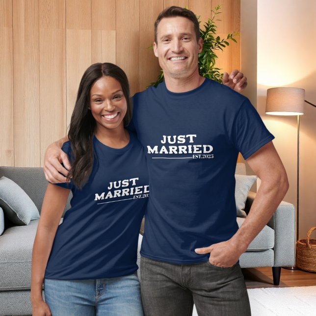 just married shirt, honeymoon shirt, wedding shirt t shirt (Skapare uppladdad)