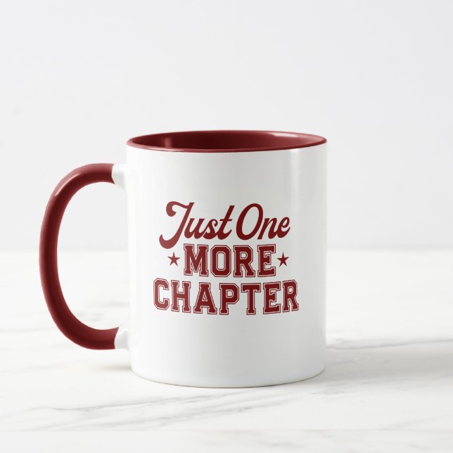 Just One More Chapter Mug Maroon Bookworm Mugg (Vänster)