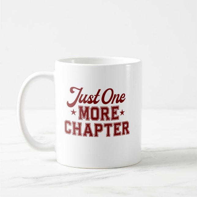 Just One More Chapter-Mugg Maroon Bokälskare Kaffemugg (Vänster)