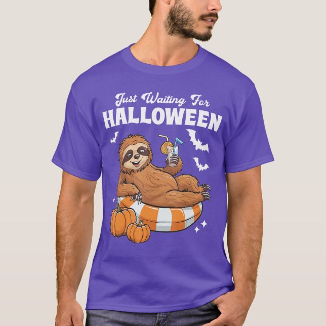 Just Waiting For Halloween Cute Lazy Sloth Hallowe T Shirt (Framsida)