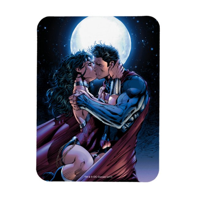 Justice League #12  Woman & Superman Kiss Magnet (Vertikal)