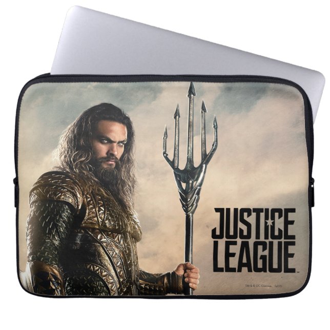Justice League | Aquaman On Battlefield Laptop Fodral (Framsidan)