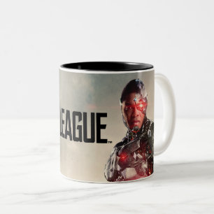 Justice League Cyborg On Battlefield Två-Tonad Mugg