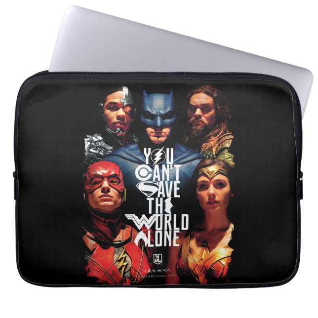 Justice League | Du kan inte Spara Ensamen i värld Laptop Sleeve (Framsidan)