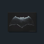 Justice League | Metallisk Batman-symbol Canvastryck<br><div class="desc">Det här är Batmans utslitna metalliska fladdermus-symbol från Justice League-filmen.</div>