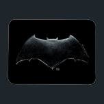 Justice League | Metallisk Batman-symbol Magnet<br><div class="desc">Det här är Batmans utslitna metalliska fladdermus-symbol från Justice League-filmen.</div>