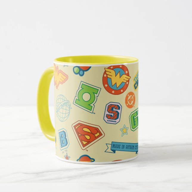 Justice League Super Hero Badge Pattern Mugg (Framsida vänster)