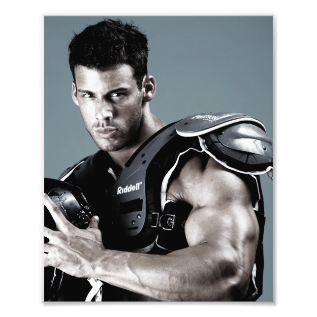 Justin Woltering Football Pose Photo - 8 x10 Fototryck (Framsidan)