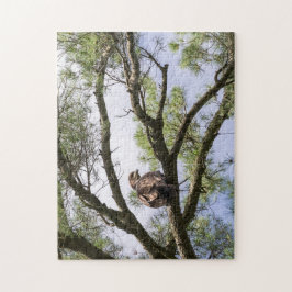 Juvenile Örn i A Gräs Träd Pussel