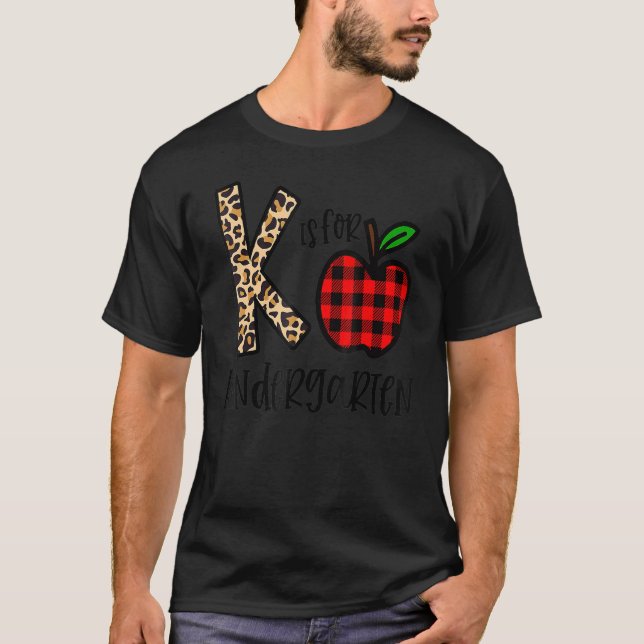 K är för Kindergarten Lacher Leopard Buffalo Plai T Shirt (Framsida)
