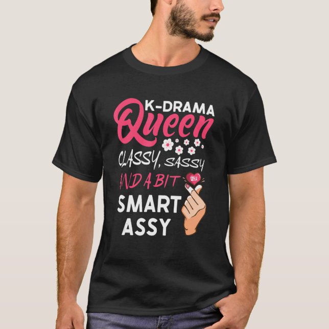 K Drama Queen Korea Drama Kdrama Mamma T Shirt (Framsida)