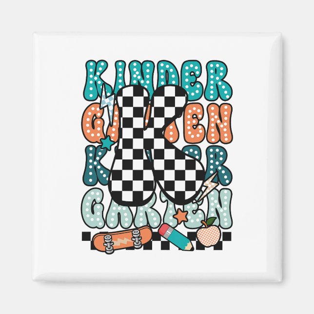 K Kindergarten Teacher Checkered Back To School Ki Magnet (Framsidan)