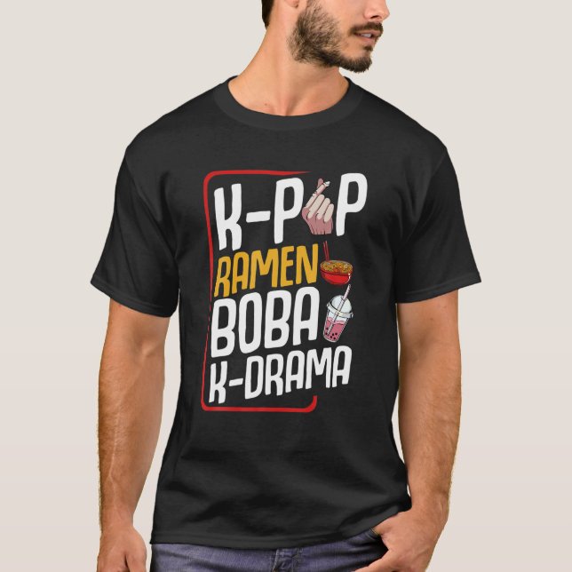 K-Pop Ramen Boba K-Drama Hangul Oppa Idol Soba Bub T Shirt (Framsida)