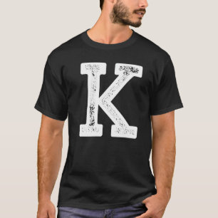 K SHIRT! T-shirt med stort, alfabetiskt K på