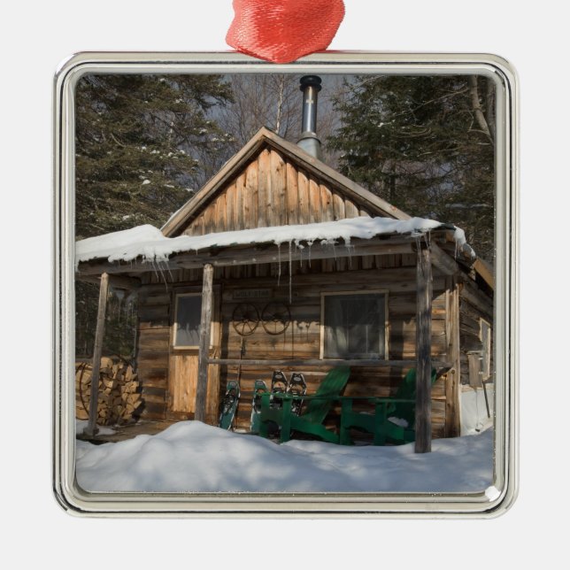 Kabinerna på AMC:s lilla Lyford Pond Julgransprydnad Metall (Framsidan)