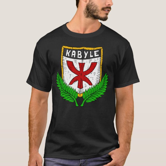 Kabyle. Skål. Berber Flagga on Shield. T Shirt (Framsida)