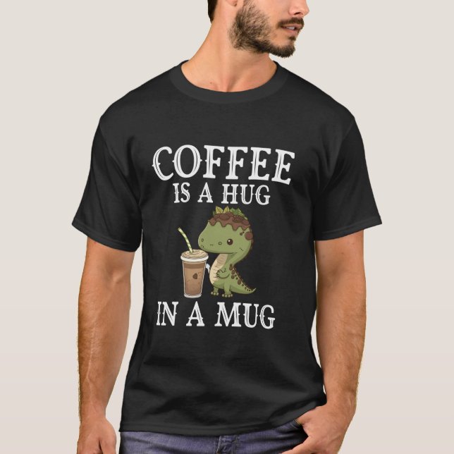 Kaffe är en hacka i en Mugg-flott. T Shirt (Framsida)