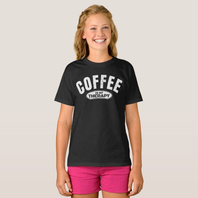 kaffe är min terapi koffein rolig typografi  t shirt (Hel framsida)