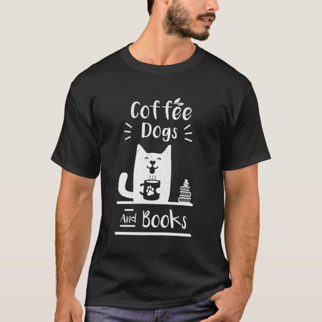 Kaffe-Hundar och Bokar-gåva T Shirt (Framsida)