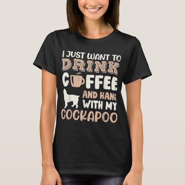 Kaffe med Hund Gift med Cockapoo Drink Hand T Shirt (Framsida)