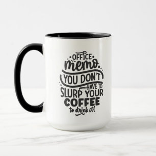 Kaffe med slurpa på kontor mugg