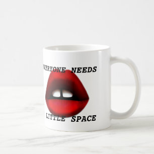 Kaffe med tandad tjej mugg