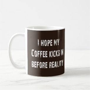 Kaffe mot verklighet kaffemugg