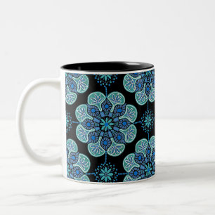 Kaffe Mugg med blå medallians på svart