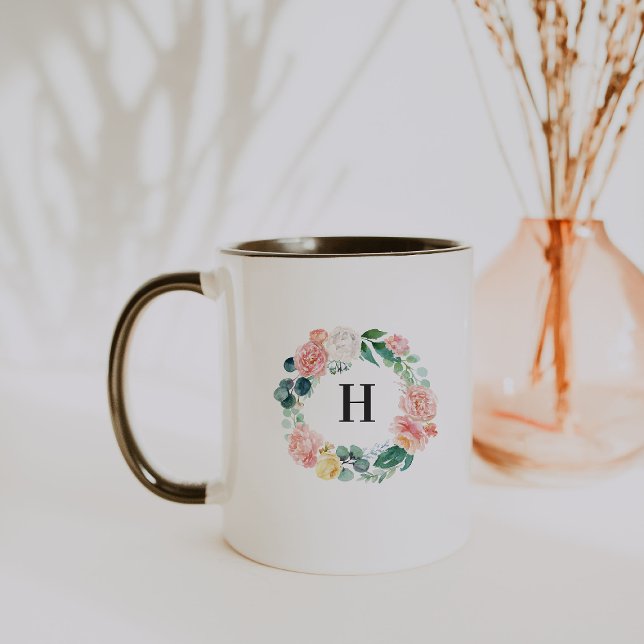 Kaffe Mugg med Monogram och Rosenskuggs Blomsterkr (Skapare uppladdad)