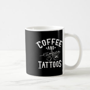 Kaffe och tatueringar - Tattoo Artist Outfit Tatto Kaffemugg