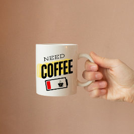 Kaffe som behövs: låg batterinivå kaffemugg