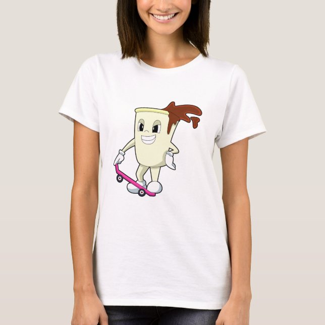 Kaffe som Skater med Skateboard T Shirt (Framsida)