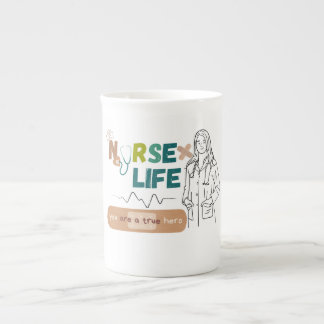 "Kaffe, sönderdelning och räddande av liv - sjukfö Benporslin Mugg