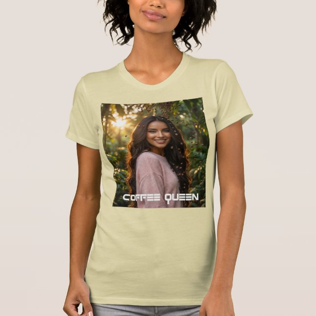 KAFFEDRONNINGEN T SHIRT (Framsida)