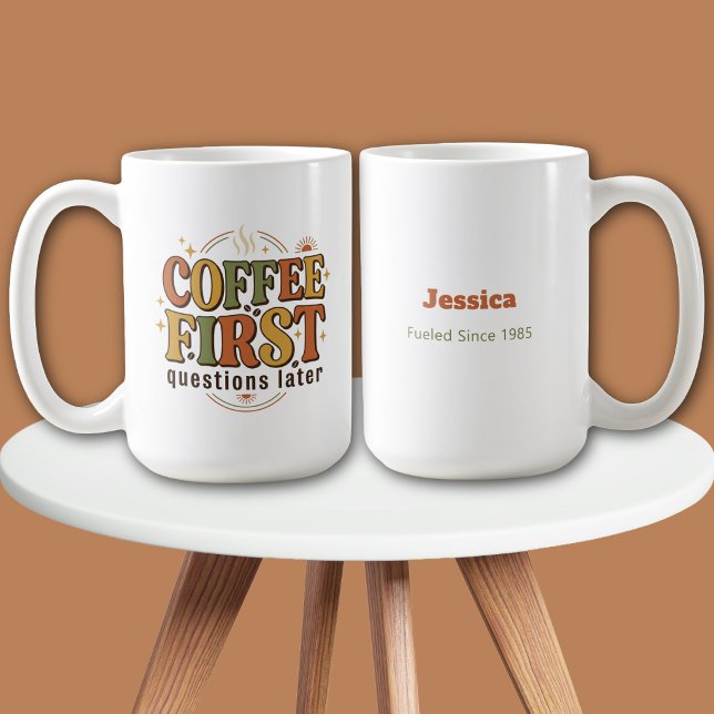 Kaffee Först Frågor Senare Retro Namn Resemugg (Coffee Lovers Mug with Name - Funny Coffee First - Gift for friend, coworkers, spouse, parent)