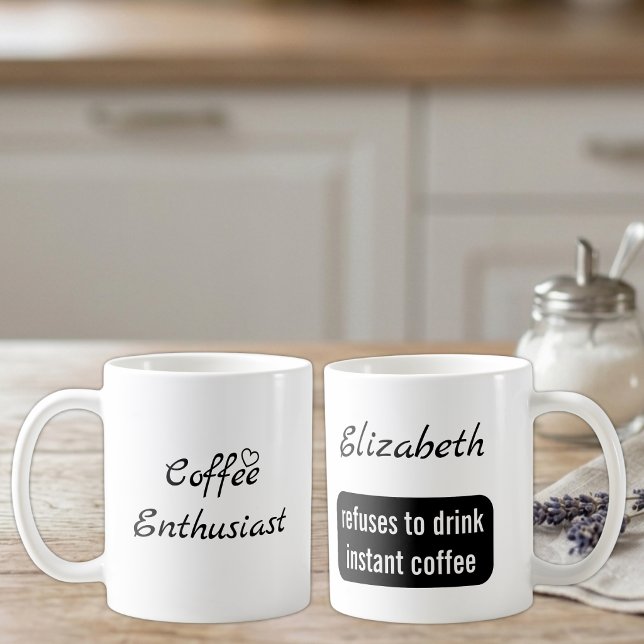 Kaffeentusiast anpassat namn vitt och svart kaffemugg (Skapare uppladdad)