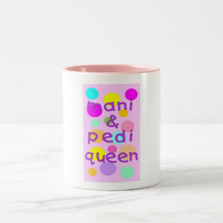 KAFFEMUGG - MANI & PEDI-DROTTNING