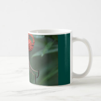 kaffemugg med den orange prickiga liljan