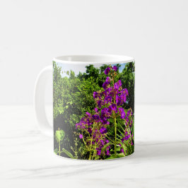 Kaffemugg med lila blommor