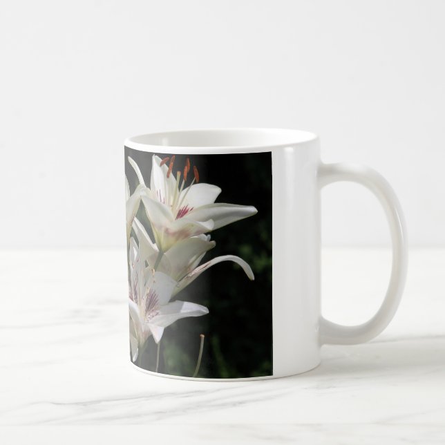 kaffemugg med vitliljar (Höger)