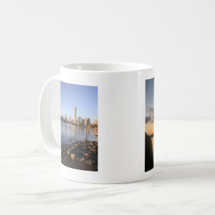 Kaffemuggen med att skilja sig åt beskådar av kaffemugg