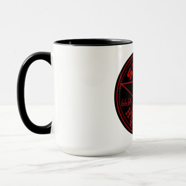 Kaffemuggen Space Hipsters 66 666 medlemmar Mugg (Vänster)