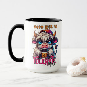 Kaffet Hjälper Mig Tåla Idioter Mugg