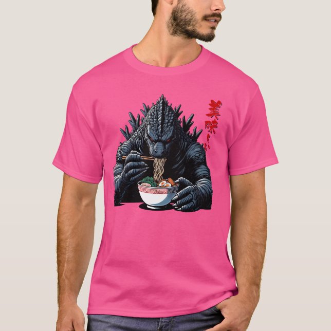 Kaiju Eating Ramen Oishi Funny Japanska Monster Lo T Shirt (Framsida)